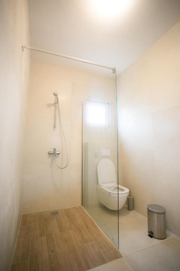 Aparthotel Kitehouse Usce Komin  Exterior foto